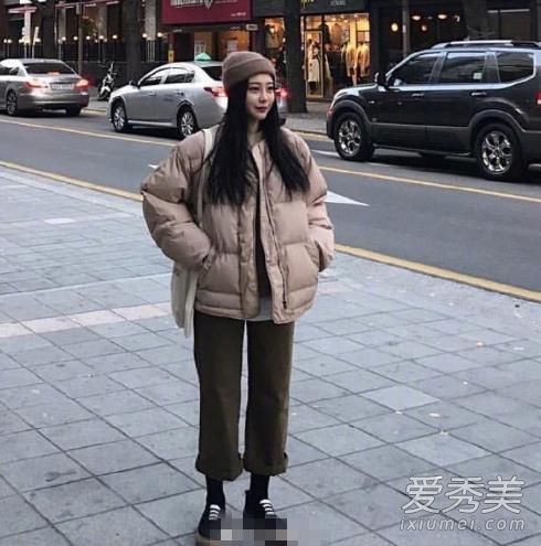 2017韩国秋冬街拍图片 欧尼们这样穿